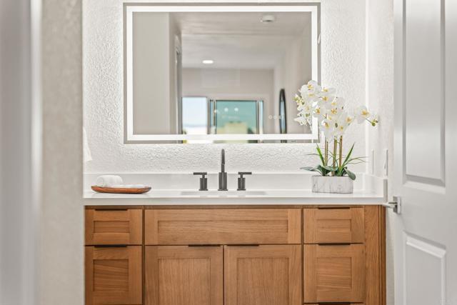 Detail Gallery Image 34 of 52 For 90 Montego Ct, Coronado,  CA 92118 - 2 Beds | 2/1 Baths