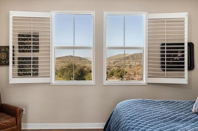 Image 17 of 32 For 7543 Canyon Drive