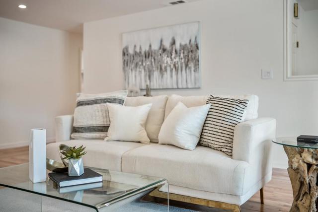 1160 Balboa Way, Pacifica CA: https://media.crmls.org/mediaz/477777eb-5f5c-4740-a897-975d0b84135c.jpg