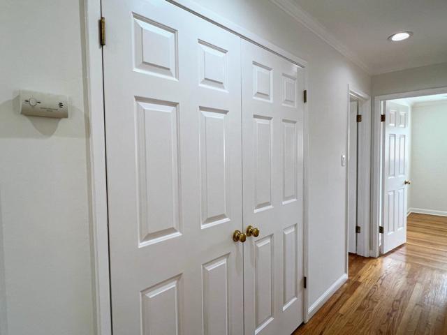 906 Crane Avenue, Foster City CA: https://media.crmls.org/mediaz/47791439-7546-4fd0-85b9-1284fcc956ee.jpg
