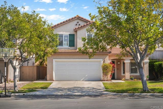 1281 Saint Helena Avenue, Chula Vista CA: https://media.crmls.org/mediaz/477919af-b19c-4cff-b020-1e3e15b66a36.jpg