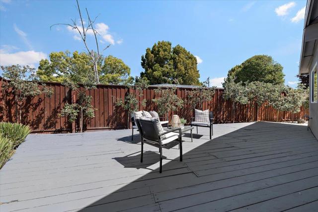 575 Fir Avenue, Sunnyvale CA: https://media.crmls.org/mediaz/477949d1-fa8a-4244-8bc1-1888c1bee29f.jpg