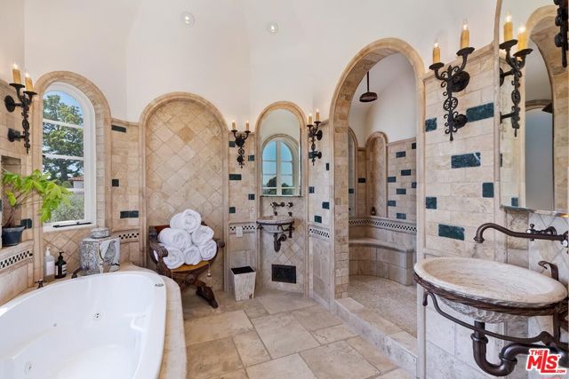 2420 Chislehurst Drive, Los Angeles CA: https://media.crmls.org/mediaz/4779c43c-7bab-47e8-991d-6d182f0415de.jpg