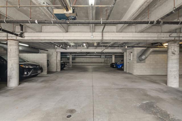 4204 3rd Ave, San Diego CA: https://media.crmls.org/mediaz/477b63c7-21d3-4421-8d42-588e44c2c896.jpg