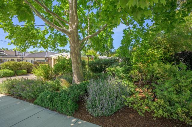 1848 Wagner Avenue, Mountain View CA: https://media.crmls.org/mediaz/477b8485-25a2-4e55-8a35-b99481ba898b.jpg