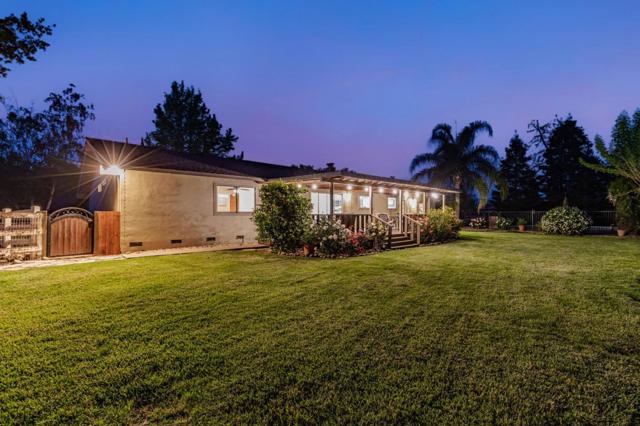 10495 Garcia Lane, Gilroy CA: https://media.crmls.org/mediaz/477b9fb0-ed20-4b08-84d7-8a942142fe69.jpg