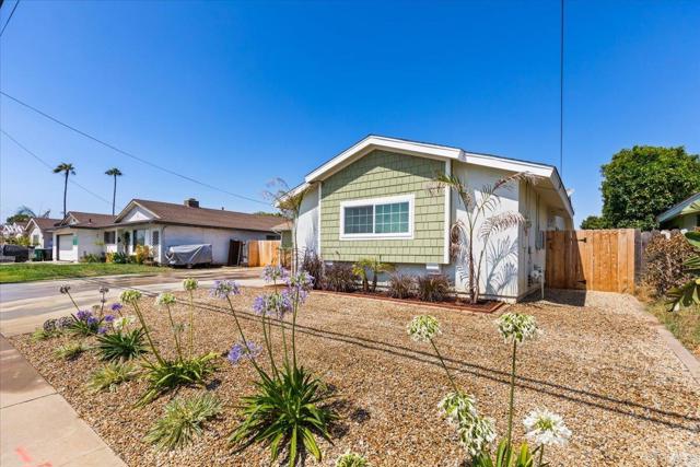 1442 Thermal Avenue, San Diego CA: https://media.crmls.org/mediaz/477c2115-587a-42ca-8566-4d2c3375dae8.jpg