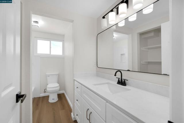 197 Carolos Drive, Pacheco CA: https://media.crmls.org/mediaz/477d6faf-80ab-4384-8463-ecfb702d01d8.jpg