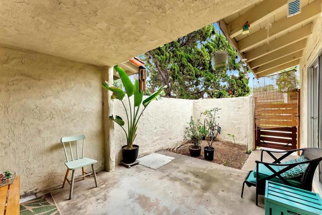4186 Balboa Way, Clairemont Mesa CA: https://media.crmls.org/mediaz/477ddc12-034e-4fdb-a910-6381c0f052fa.jpg