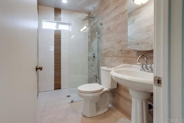 Detail Gallery Image 16 of 29 For 1553 La Casita Dr, San Marcos,  CA 92078 - 2 Beds | 2 Baths