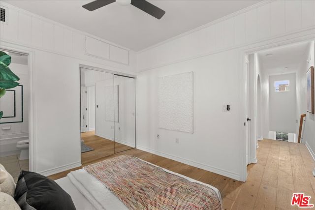 5935 Playa Vista Drive, Playa Vista CA: https://media.crmls.org/mediaz/47814a34-8e41-4b7a-96d8-abb9ff6cabe9.jpg