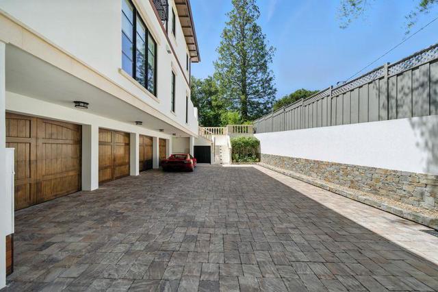 830 Bromfield Road, San Mateo CA: https://media.crmls.org/mediaz/4781582f-3a6e-4d5a-8ba3-8a8fc6498322.jpg