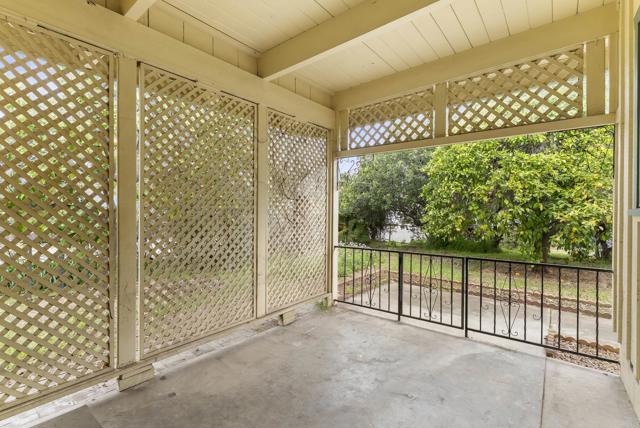 Detail Gallery Image 8 of 57 For 10850 2nd St, Santee,  CA 92071 - 3 Beds | 2 Baths