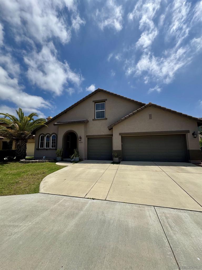 1120 Parkview Dr