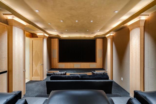 26140 Rancho Manuella Lane, Los Altos Hills CA: https://media.crmls.org/mediaz/4781c1e7-85e7-4ce8-8053-94005ba954e3.jpg