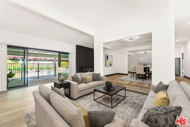 9724 Bothwell Road, Northridge CA: https://media.crmls.org/mediaz/47821239-5490-4105-862c-800ea2fcff1f.jpg