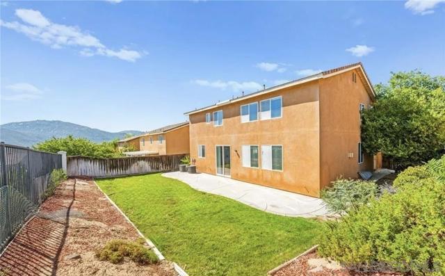 Image 25 of 30 For 46197 Via La Tranquila