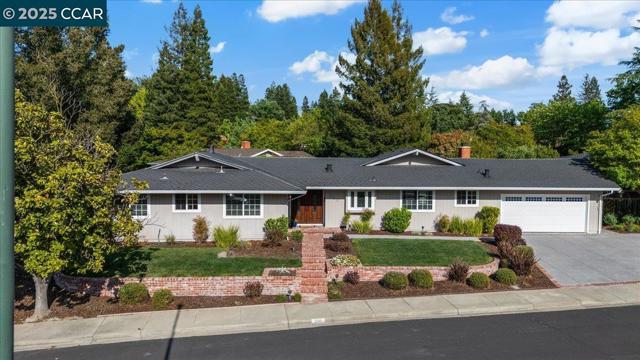 230 Vallecito Lane, Walnut Creek CA: https://media.crmls.org/mediaz/47827f3b-a810-426d-9a6e-97572e780556.jpg