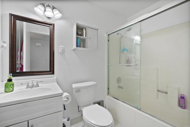 Image 21 of 28 For 10382 Alphonse Street F4