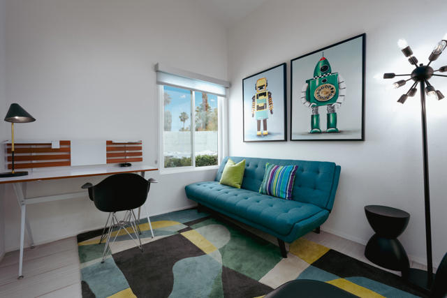 913 Arroyo Vista Drive, Palm Springs, CA 92264