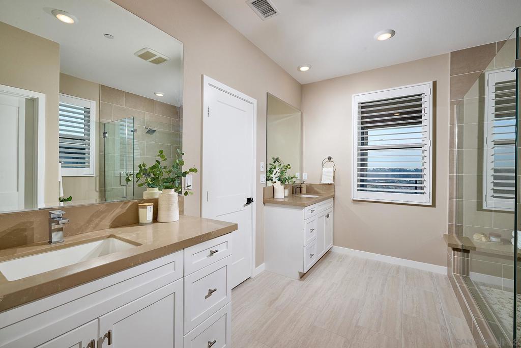 MLS #250035062SD image #17