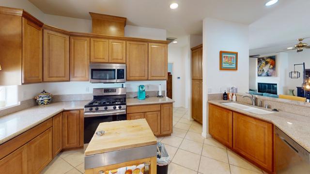 65057 Cliff S Circle, Desert Hot Springs CA: https://media.crmls.org/mediaz/4786de61-b0ac-42b0-8bb0-a70598d78c0d.jpg