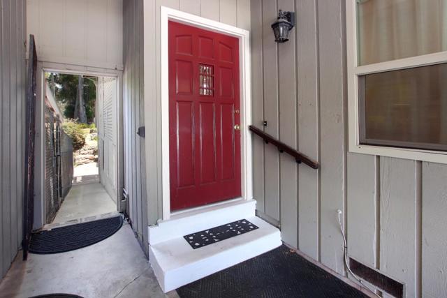 620 Rio Del Mar Boulevard, Aptos CA: https://media.crmls.org/mediaz/4786e7e6-d5e6-44fe-99ba-259f18a120b4.jpg