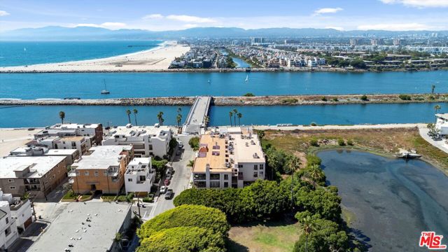 6220 Pacific Avenue, 102 photo 52