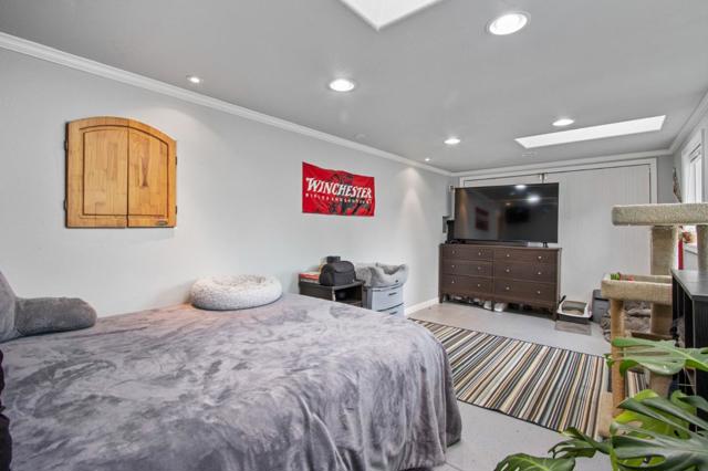 422 Montecito Avenue, El Granada CA: https://media.crmls.org/mediaz/4786f124-073a-44e8-b4dc-aa30464c5ea9.jpg