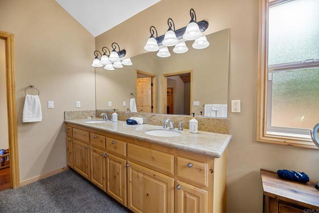 Detail Gallery Image 27 of 34 For 130 Yosemite, –,  CA 92315 - 3 Beds | 2/1 Baths