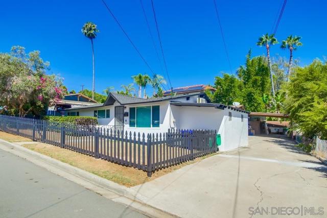 2609 2611 Montclair St, San Diego CA: https://media.crmls.org/mediaz/47884232-de68-4493-abb8-5c9d23165148.jpg