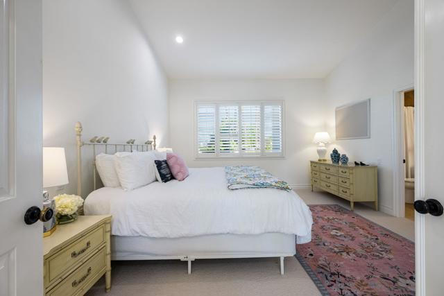 76101 Zuni Road, Indian Wells CA: https://media.crmls.org/mediaz/47884fbd-9d47-4025-a04f-ca3f105096c7.jpg