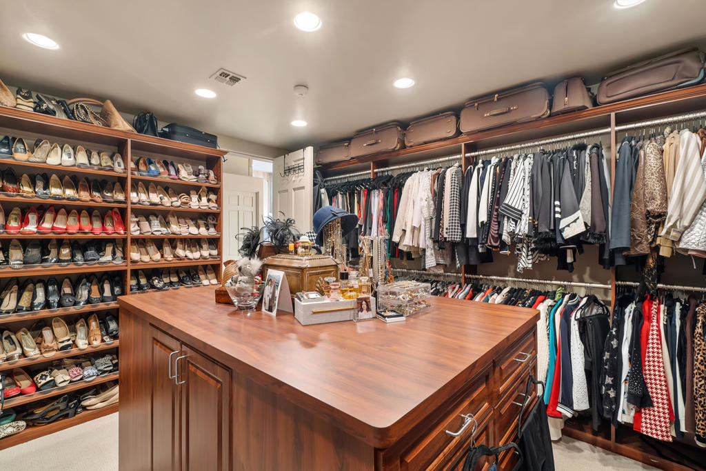 MLS #219138563DA image #36