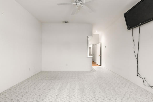 78626 Blooming Court, Palm Desert CA: https://media.crmls.org/mediaz/478aef05-8611-4476-85d9-def6bb93d405.jpg