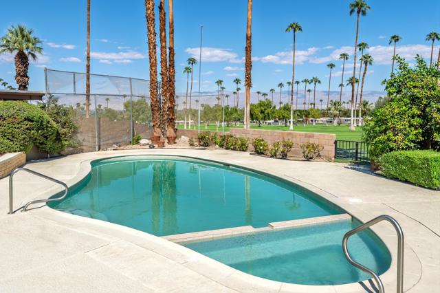 73358 Grapevine Lane, Palm Desert, CA 92260