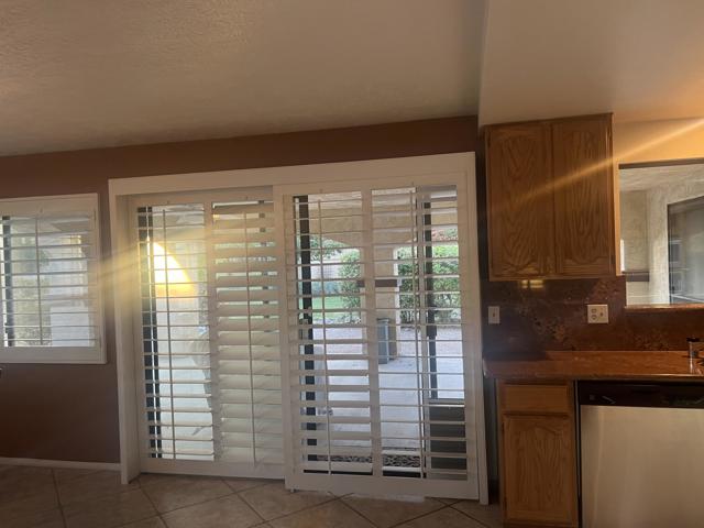 9631 Troon Court, Desert Hot Springs CA: https://media.crmls.org/mediaz/478b53e4-9883-4b23-9532-3112e52e6b38.jpg