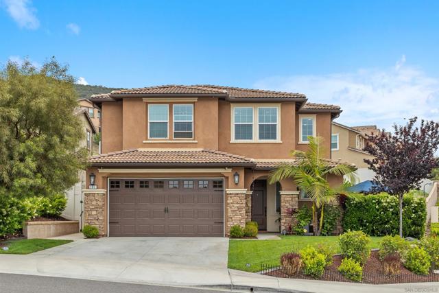 303 Ventasso Way, Fallbrook CA: https://media.crmls.org/mediaz/478b96c9-c98b-4ae9-8e81-adf5267b6093.jpg