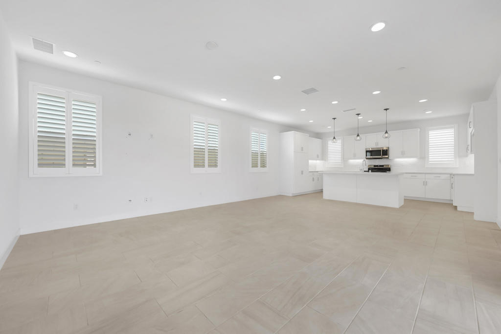 MLS #219136267DA image #3