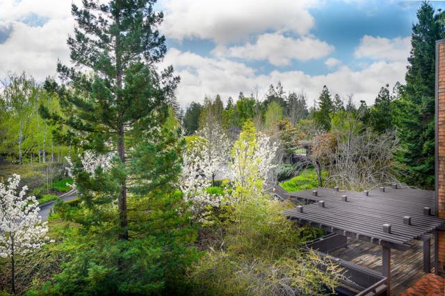 1280 Sharon Park Drive, Menlo Park CA: https://media.crmls.org/mediaz/478cf4f6-b47c-47f4-bdc6-88df1681e349.jpg