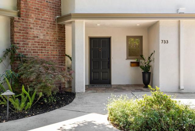 733 Northampton Drive, Palo Alto CA: https://media.crmls.org/mediaz/478dbbaf-e115-4d07-a5fe-f3e6f0c7605a.jpg