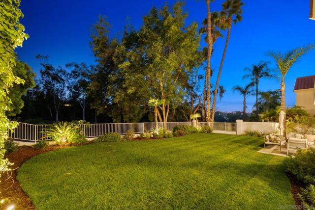 12257 Avenida Consentido, San Diego CA: https://media.crmls.org/mediaz/478e43bb-7ede-4d46-af87-4b1bca4c8285.jpg