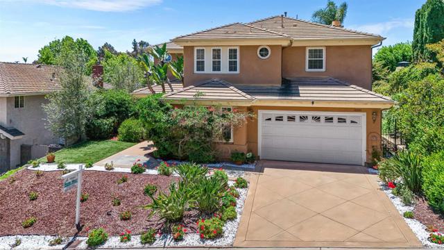10286 Walnutdale St, San Diego CA: https://media.crmls.org/mediaz/478e4c36-eb80-49c6-adcb-0868d071e6eb.jpg
