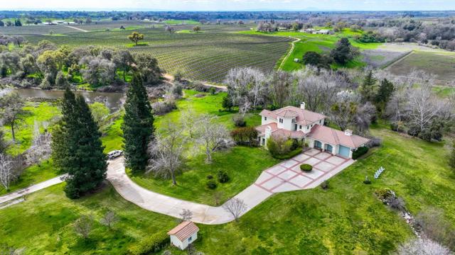 24943 N McIntire Road, Clements CA: https://media.crmls.org/mediaz/478e683d-29a7-4458-bf98-0e29e7379eac.jpg