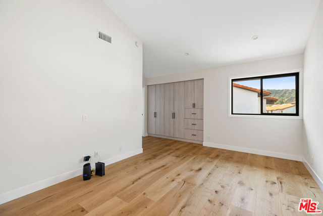 Drew Fenton | 1549 Palisades Drive Pacific Palisades CA | MLS: 7431569