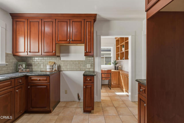 Detail Gallery Image 15 of 21 For 1716 Bushnell Ave, South Pasadena,  CA 91030 - 3 Beds | 2 Baths