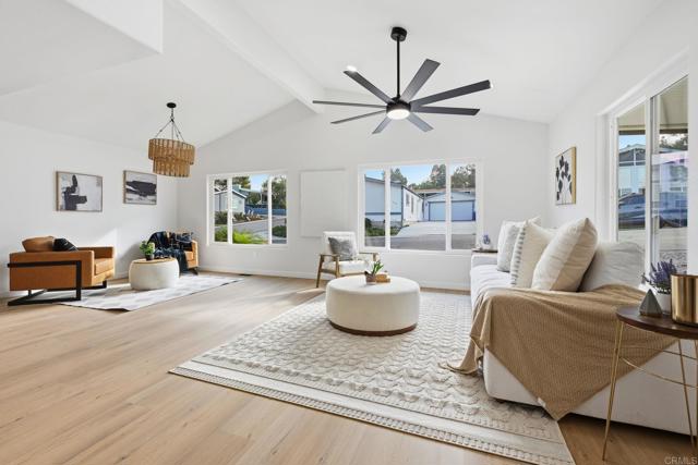 Detail Gallery Image 7 of 37 For 2298 Lindsay Dr, Carlsbad,  CA 92008 - 2 Beds | 2 Baths