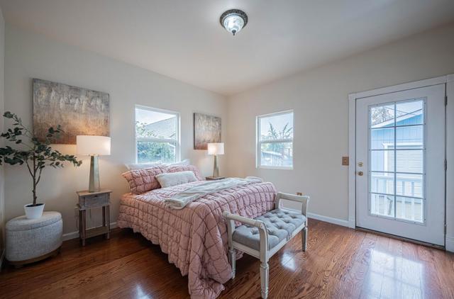 332 Capitol Street, Salinas CA: https://media.crmls.org/mediaz/4790b481-229a-4a52-8f5f-92c65149ec35.jpg