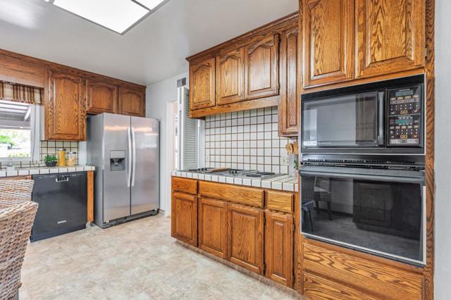 2557 Cottle Avenue, San Jose CA: https://media.crmls.org/mediaz/47927636-871a-4895-931a-ba293e2ceb45.jpg