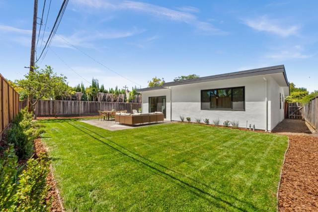 2082 Juliana Court, Santa Clara CA: https://media.crmls.org/mediaz/47929daf-55fc-45a0-9ec0-4352017bbcc6.jpg