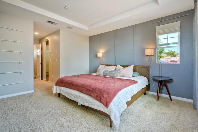 1367 Sky Ridge, San Marcos CA: https://media.crmls.org/mediaz/4792b7ef-cbb4-4943-a1a7-f685b1a893f3.jpg